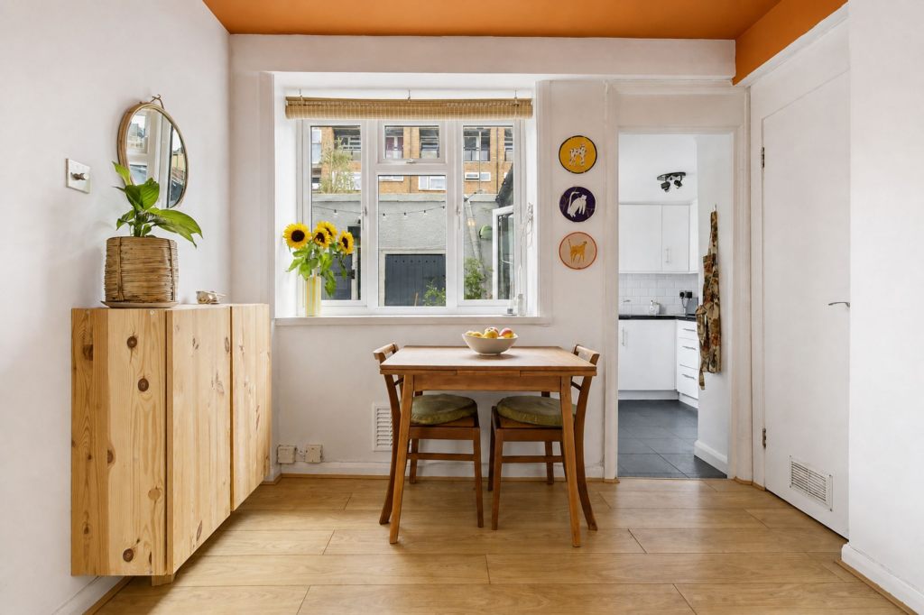 Apartment in London - View 4