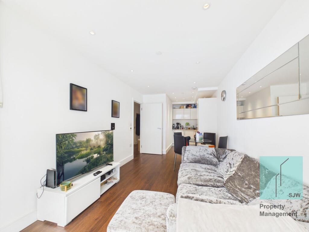 Apartment in London - View 2