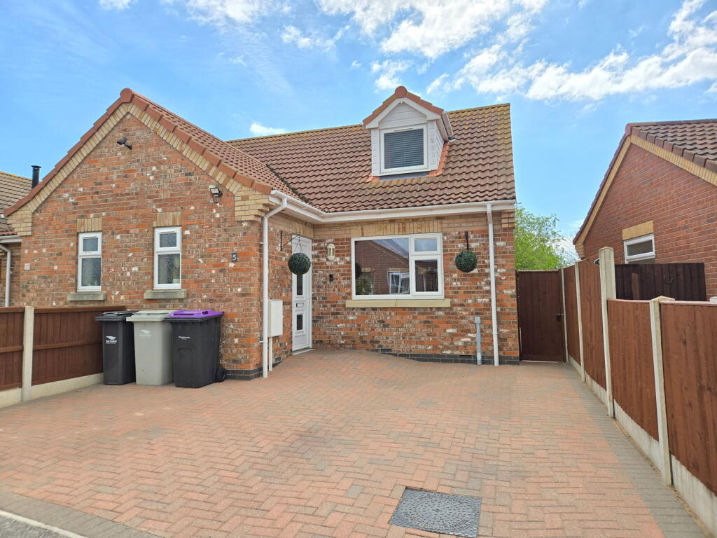 Main image of property: Sidney Close, Chapel St. Leonards, Skegness, PE24 5WB