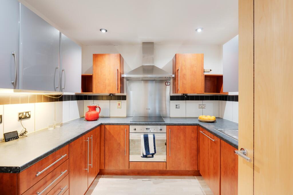 Deanery Road, Bristol photo 4
