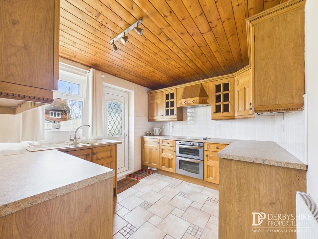 Charnwood Crescent, Newton, DE55 photo 4