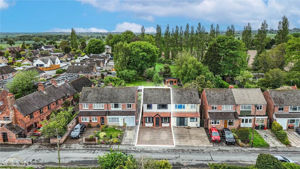 Kings Lane, Newton Regis, Tamworth, Warwickshire, B79