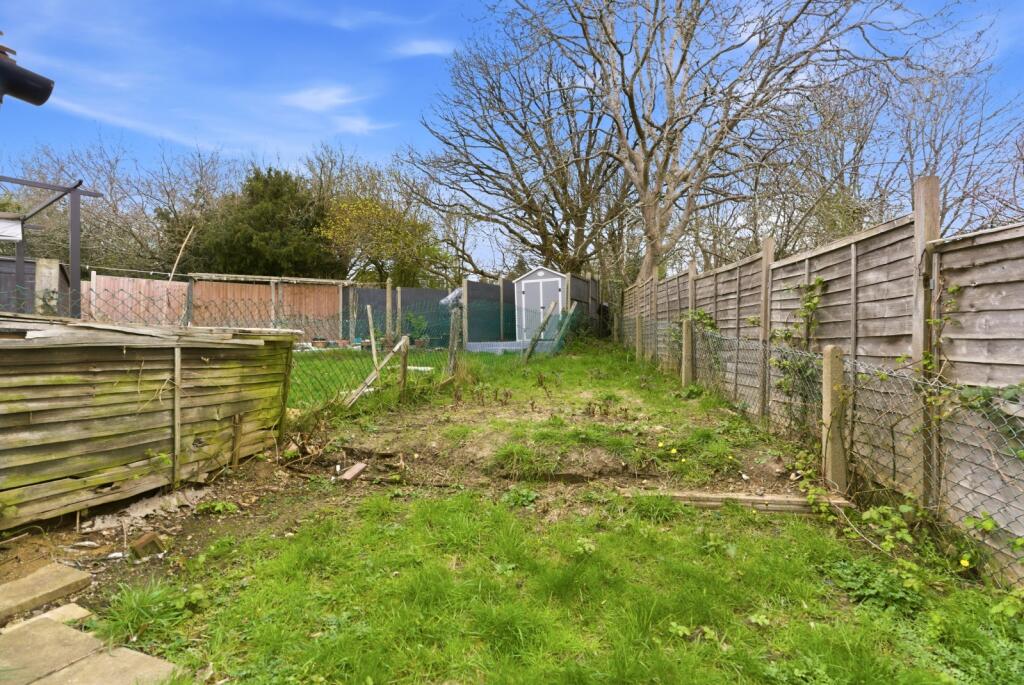 Additional image 3 of Dellfield, St. Albans, Hertfordshire, AL1