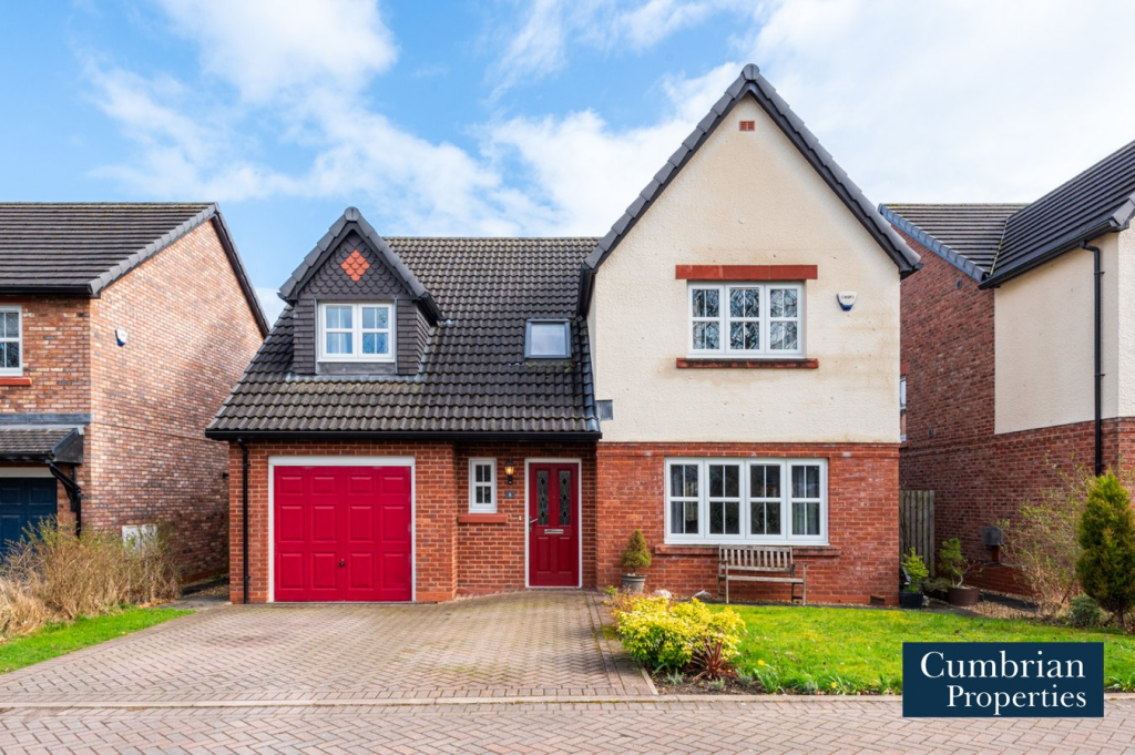 4-bed detached on Hamilton Drive, The Ridings, Carlisle, CA2, £360,000