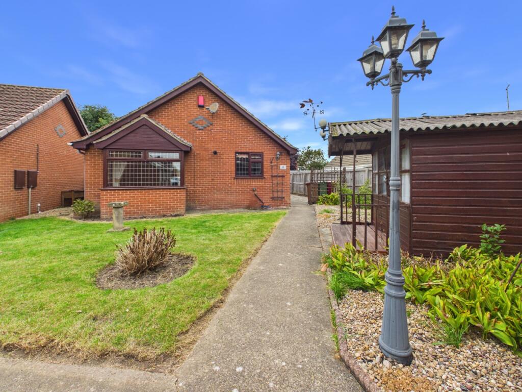 Main image of property: Whiston Way, Barton-Upon-Humber, Lincolnshire, DN18 5UN