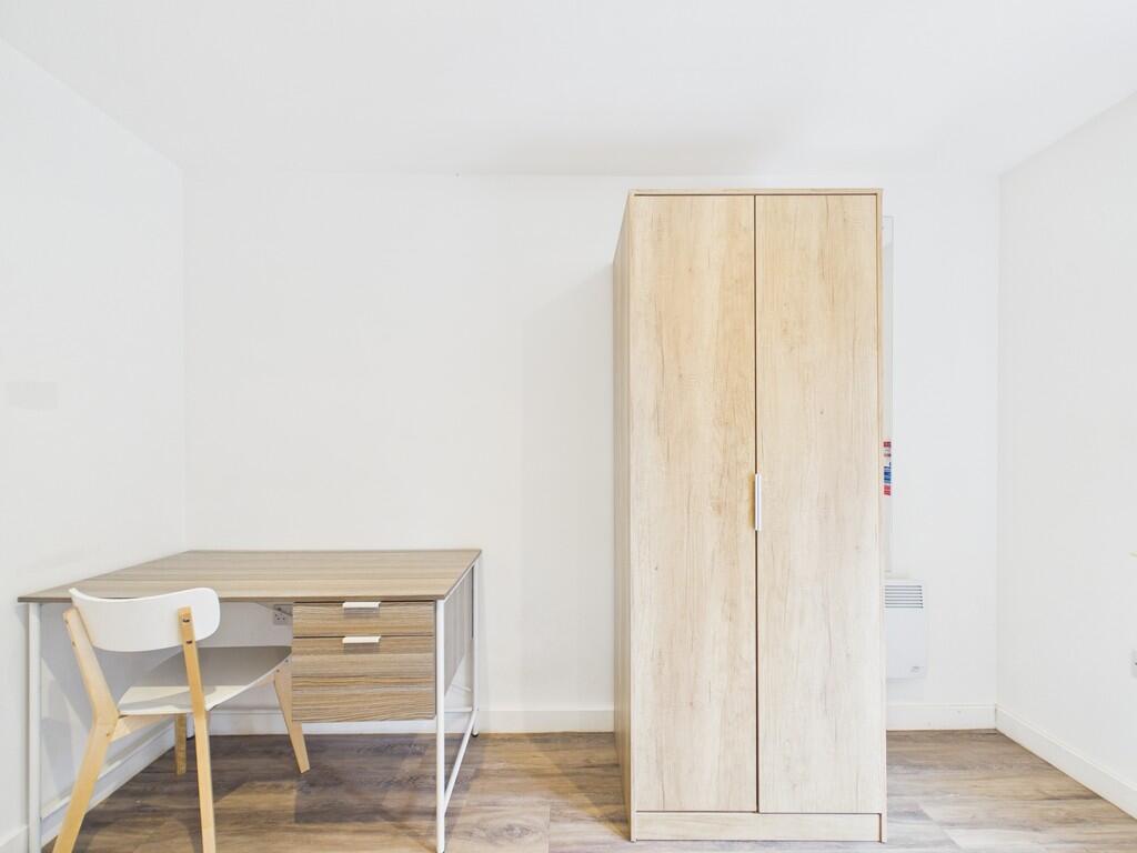 1 bedroom flat share for rent