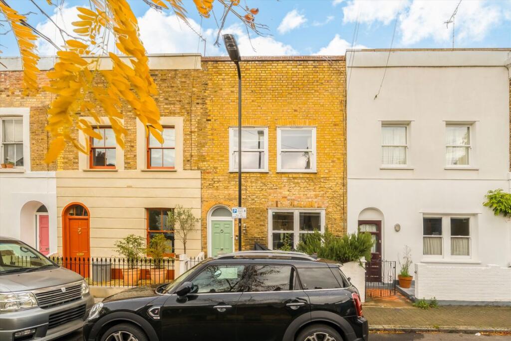 Main image of property: Navarino Grove, Hackney