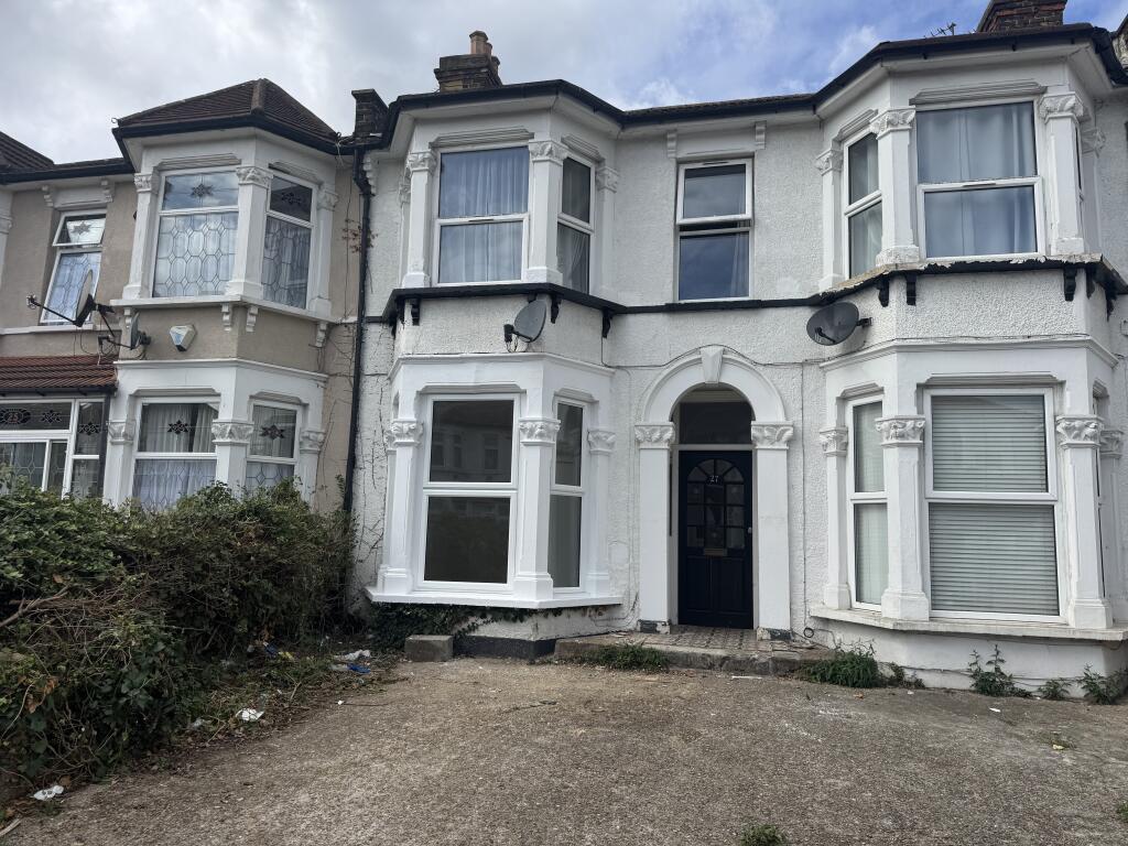 Main image of property: Elgin Road, Ilford, Essex, IG3