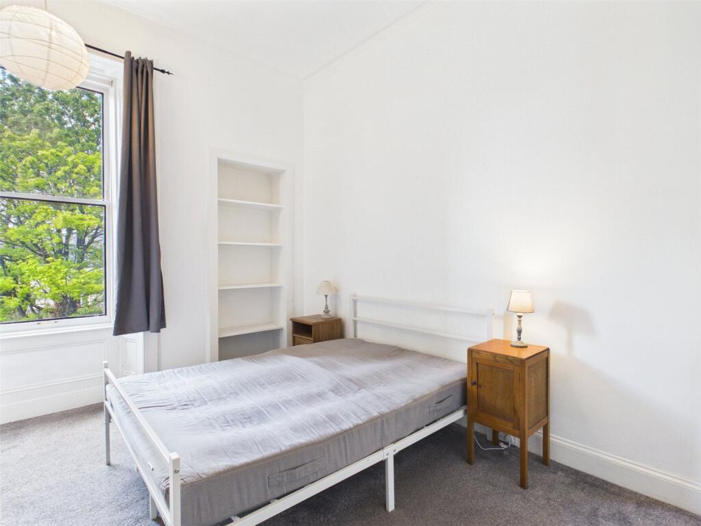Main image of property: Inverleith Gardens, Edinburgh, EH3