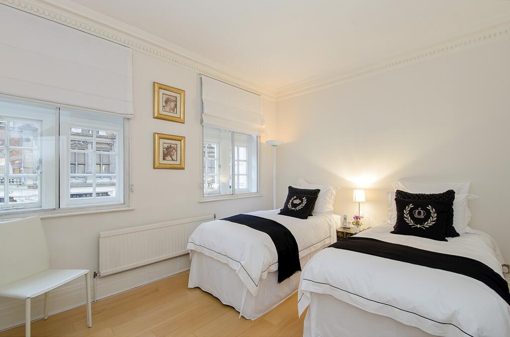 4 bedroom flat for rent