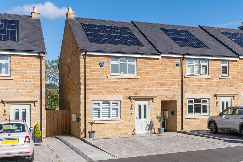 Main image of property: Willow Croft Drive, Tansley, DE4 5QR