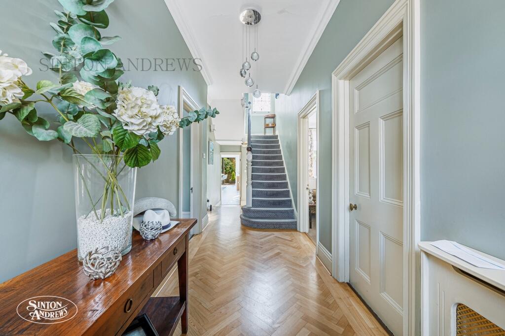 House in London - View 4