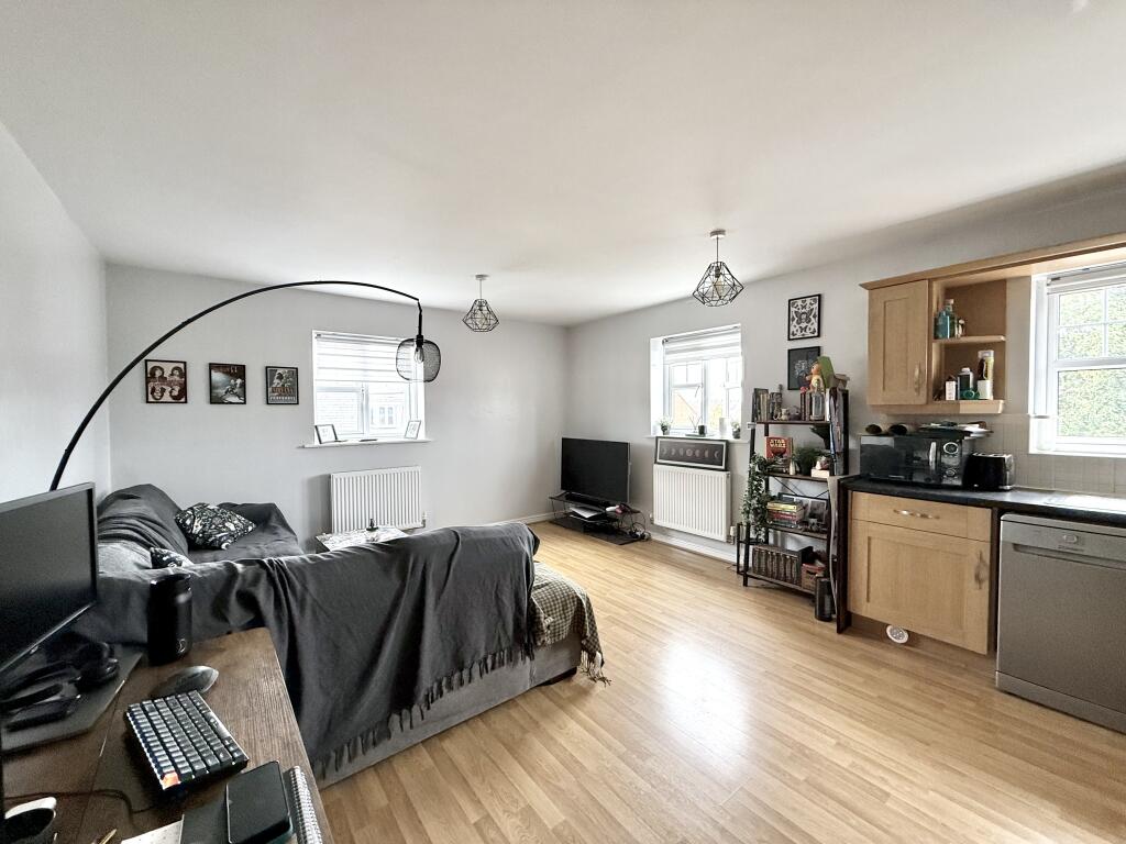 Apartment in Coventry - View 3