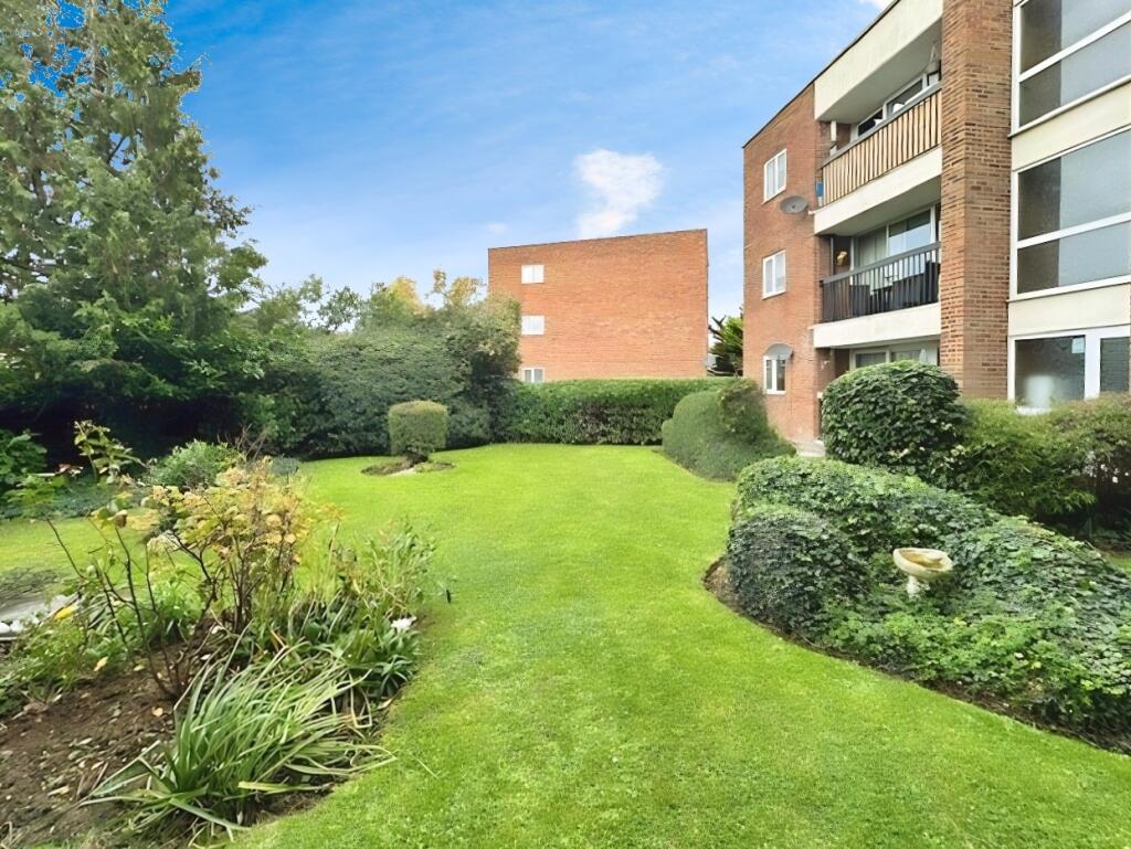 Main image of property: The Cedars, Hullbridge Road, South Woodham Ferrers