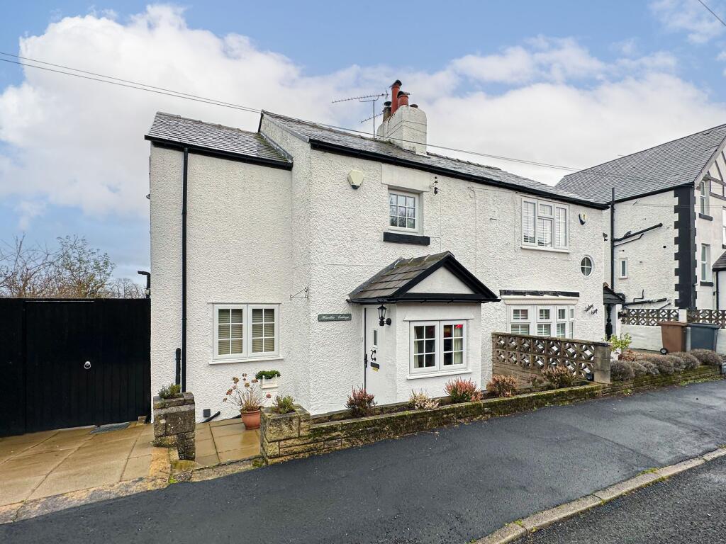 Main image of property: Hillside Road, Heswall, CH60