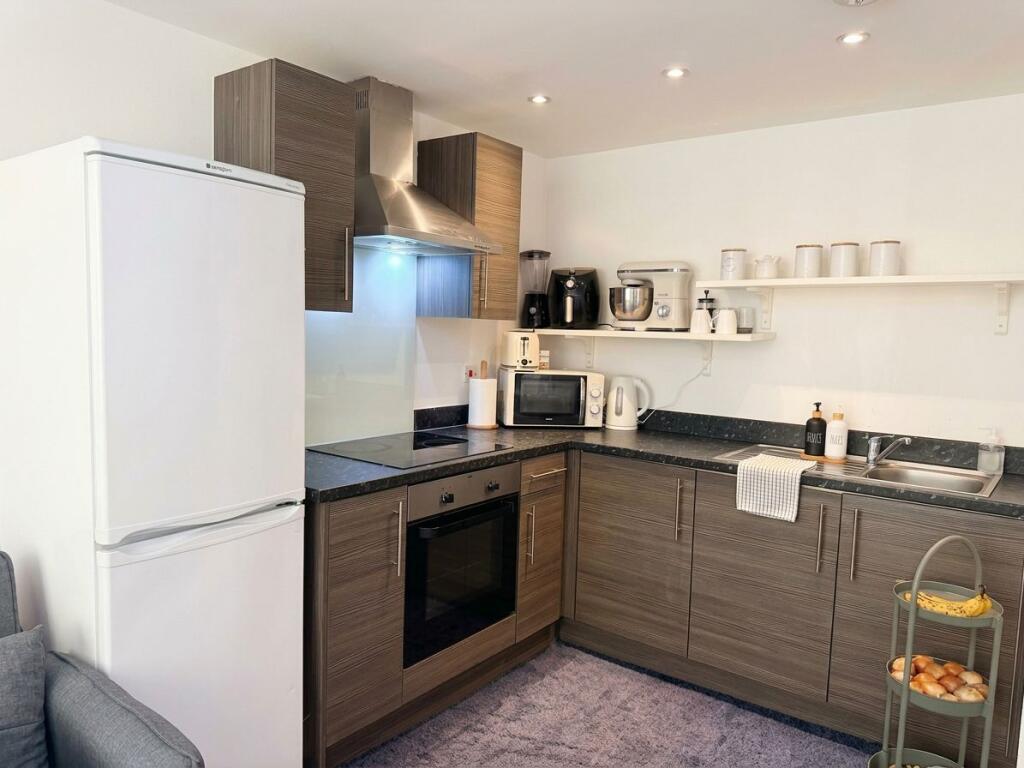 Apartment in Warrington - View 2