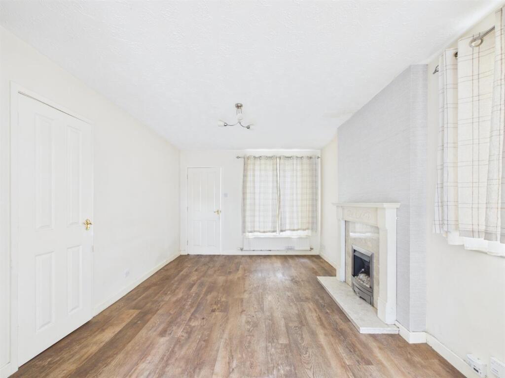 House in Moreton, Liverpool City Region - More
