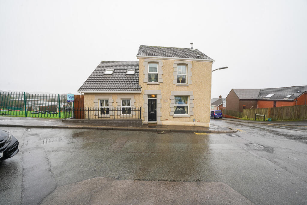 Main image of property: Parkhill Terrace, Swansea, SA5