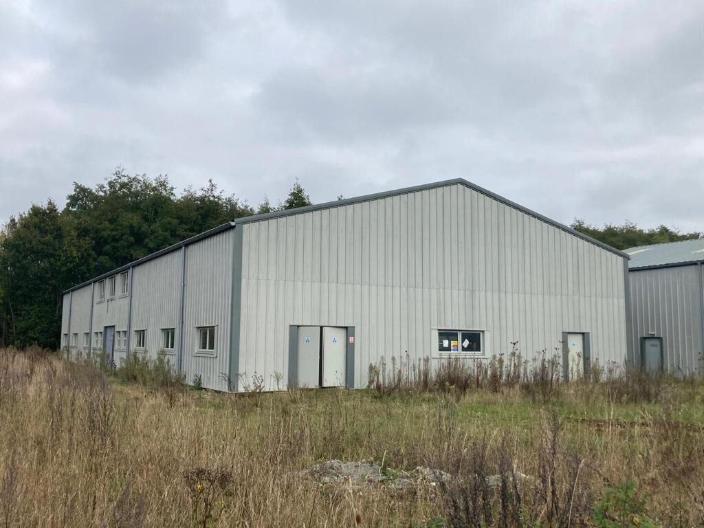 Main image of property: MODERN DETACHED STEEL PORTAL FRAME BUILDING , Hawthorn Road, Off Clipbush Lane, Fakenham, Norfolk, NR21 8SX