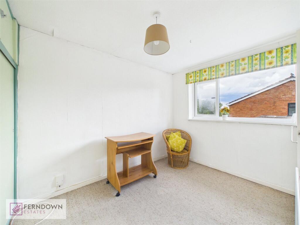 Apartment in Birmingham, West Midlands - More
