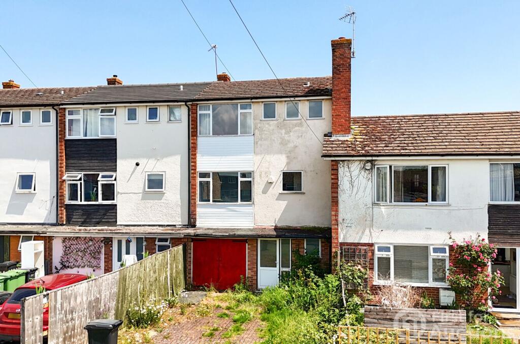 Main image of property: Whitehorns Way, Drayton, OX14