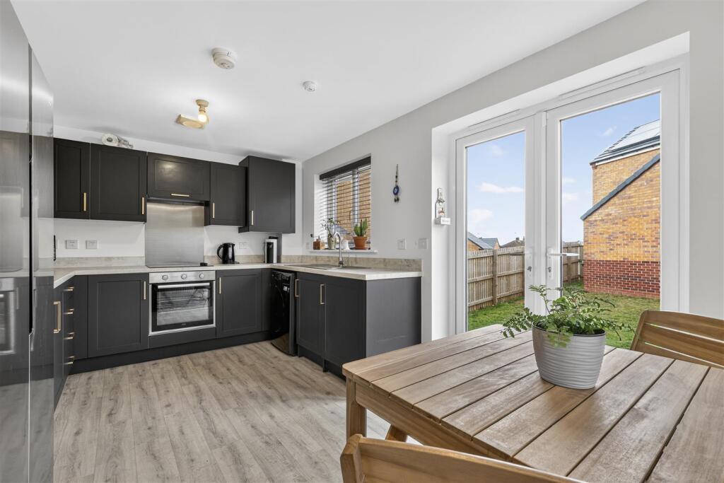 House in Newark and Sherwood, Bilsthorpe - View 3