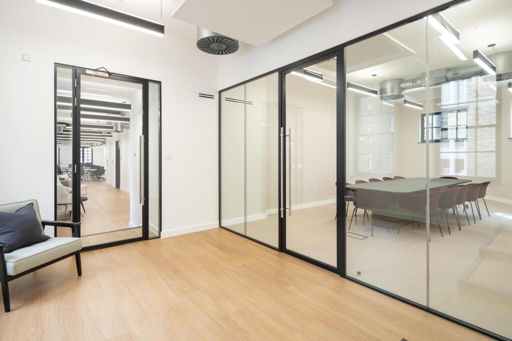 MC4440-6959-HR.jpg