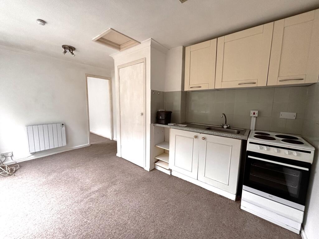Seacombe Lodge, Priests Way, Swanage - View 2