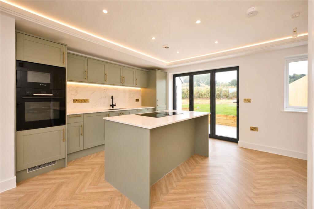 House in Taunton, Compton Dundon - View 4