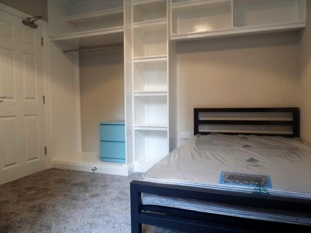 1 bedroom house share for rent