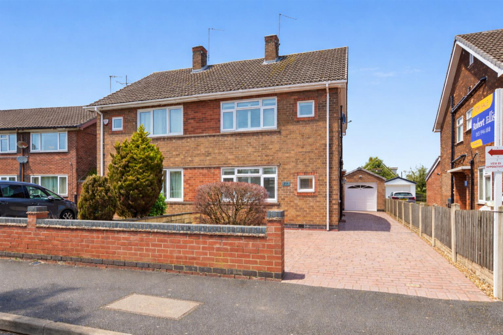 Main image of property: Briar Gate, Long Eaton