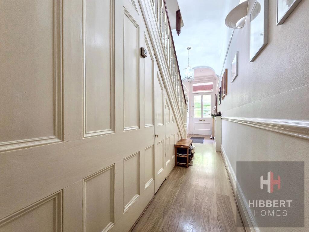 Park Avenue, Sale - View 6
