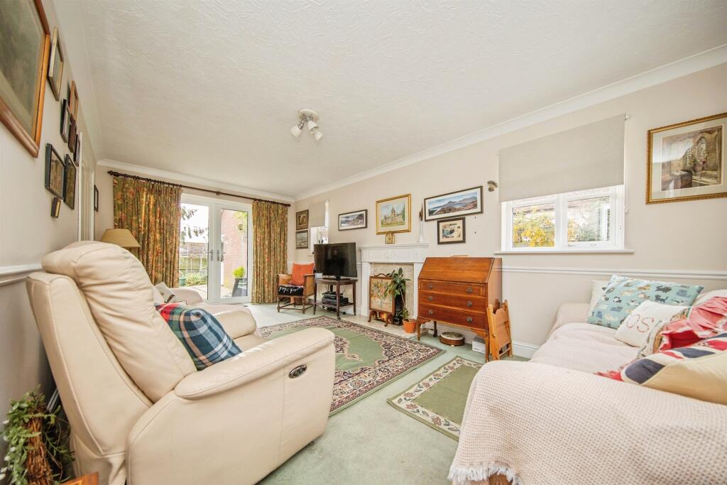 East Road, West Mersea, Colchester photo 3
