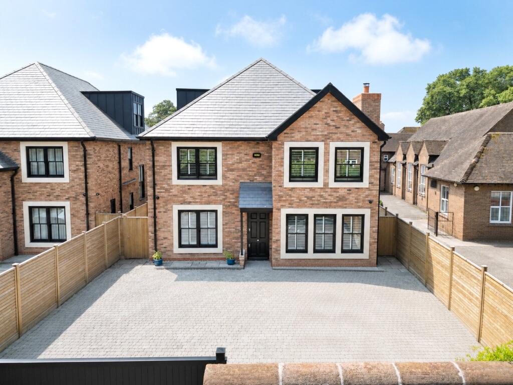 5-bed detached on Allerton Road, Mossley Hill, Liverpool, Merseyside, L18, £1,750,000