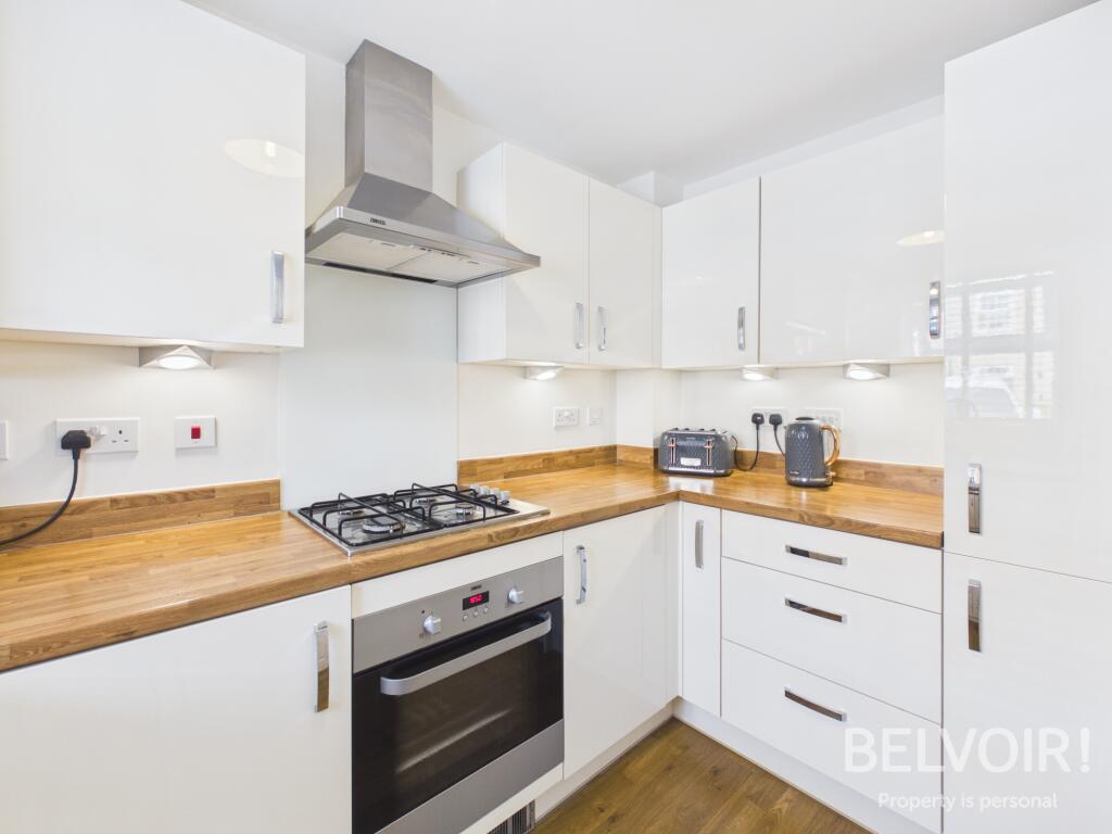 Dewsbury Crescent, Stafford, ST18 photo 4