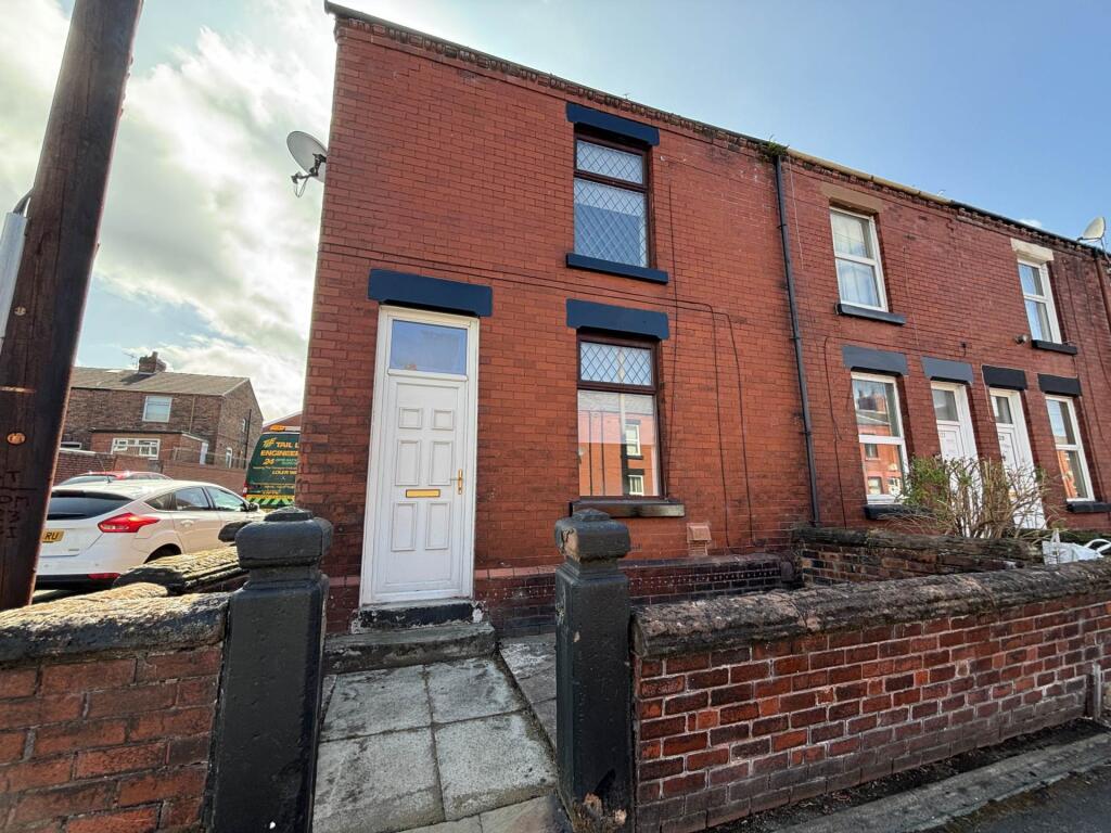 Main image of property: Gladstone Street, St Helens