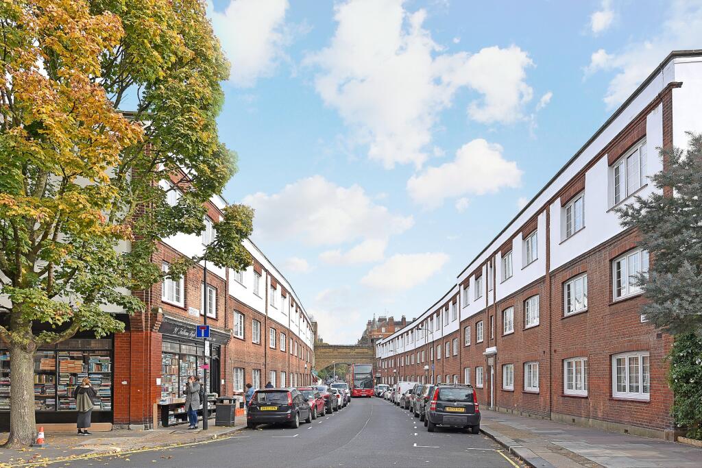 Main image of property: Ranelagh Garden Mansions, Ranelagh Gardens, Hammersmith and Fulham, London, SW6