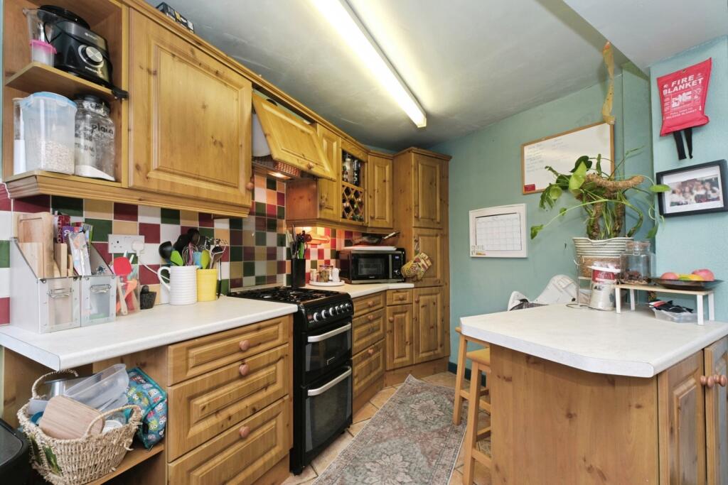 House in Nottingham - More