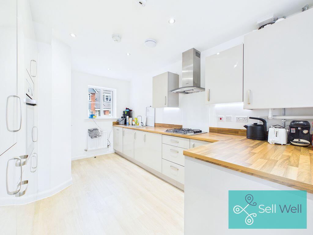 House in Salford, Greater Manchester - View 5