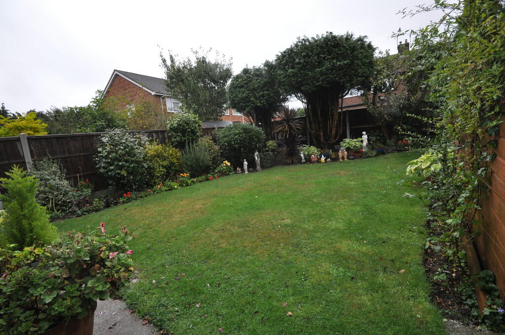 Main image of property: Commonhall Lane, Hadleigh