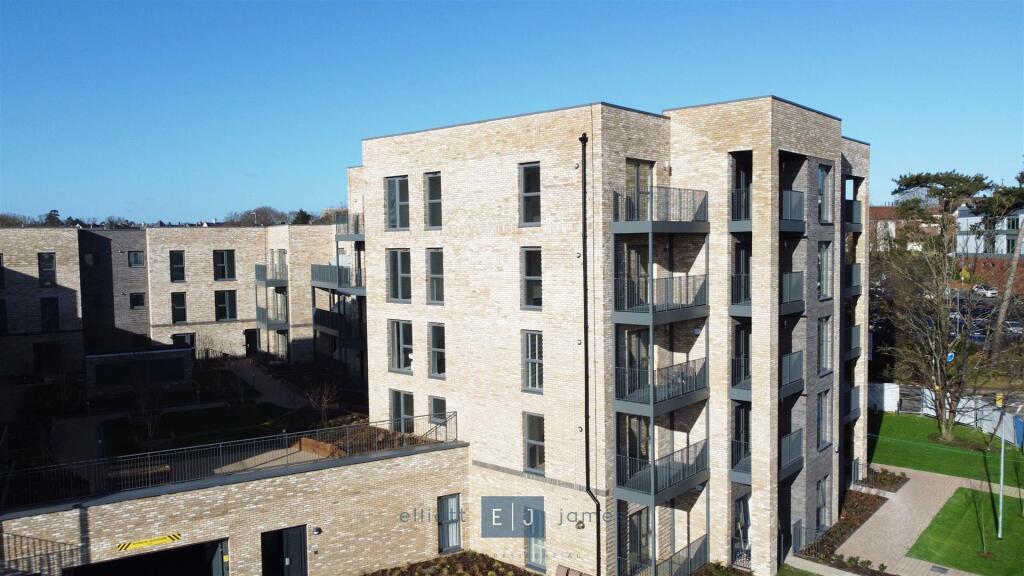 Main image of property: Luctons Close, Borders Lane, Loughton