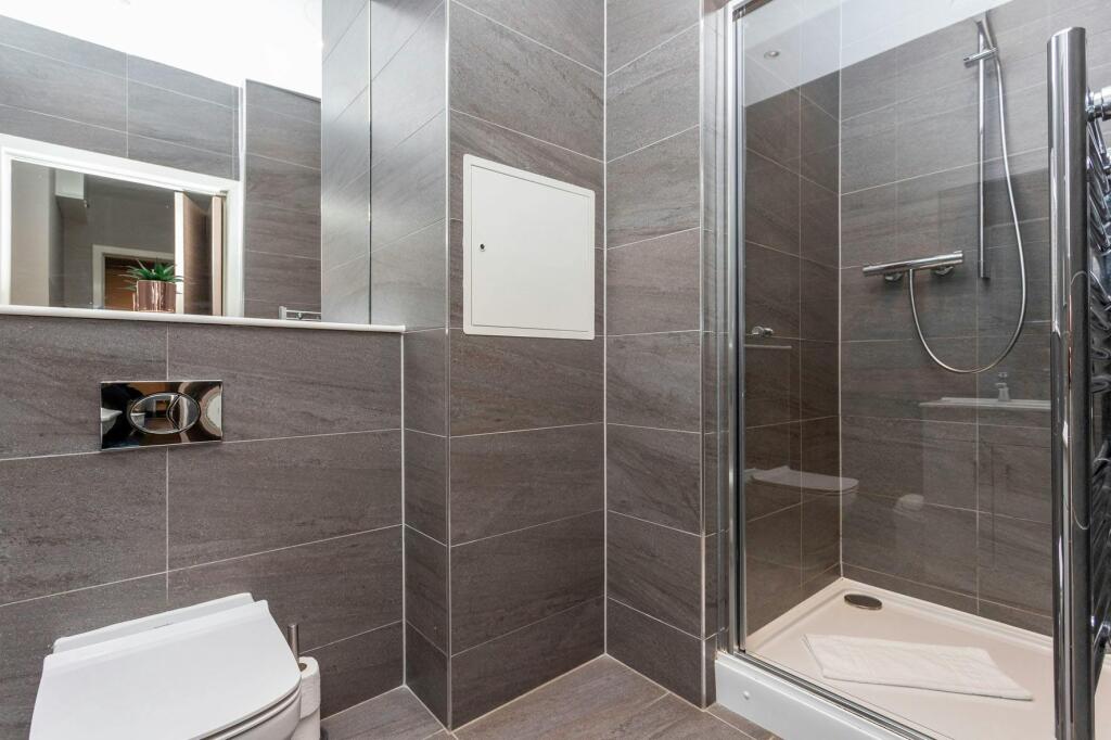 Shower 4.jpg