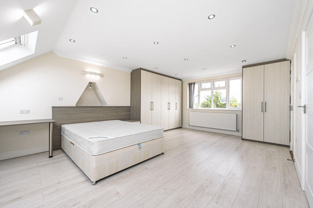House in London - View 4