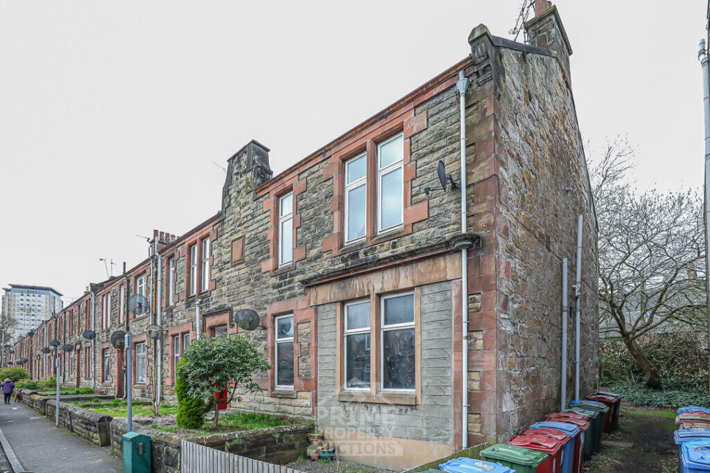 Main image of property: 49 Oswald Street, Falkirk, FK1 1QJ