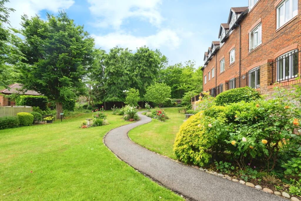 Main image of property: Holly Court, Belmont Road, Leatherhead, Surrey, KT22
