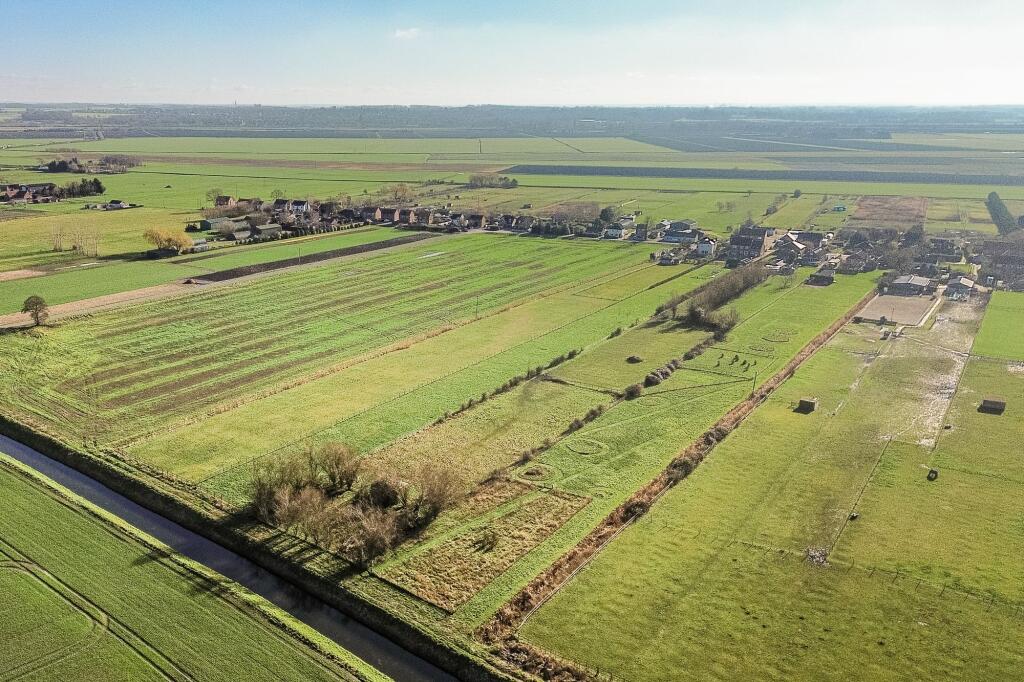 Main image of property: Lifestyle Appeal in Barroway Drove