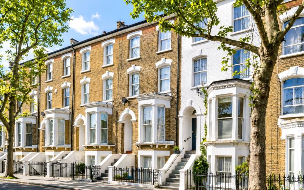 Main image of property: Dalyell Road, London