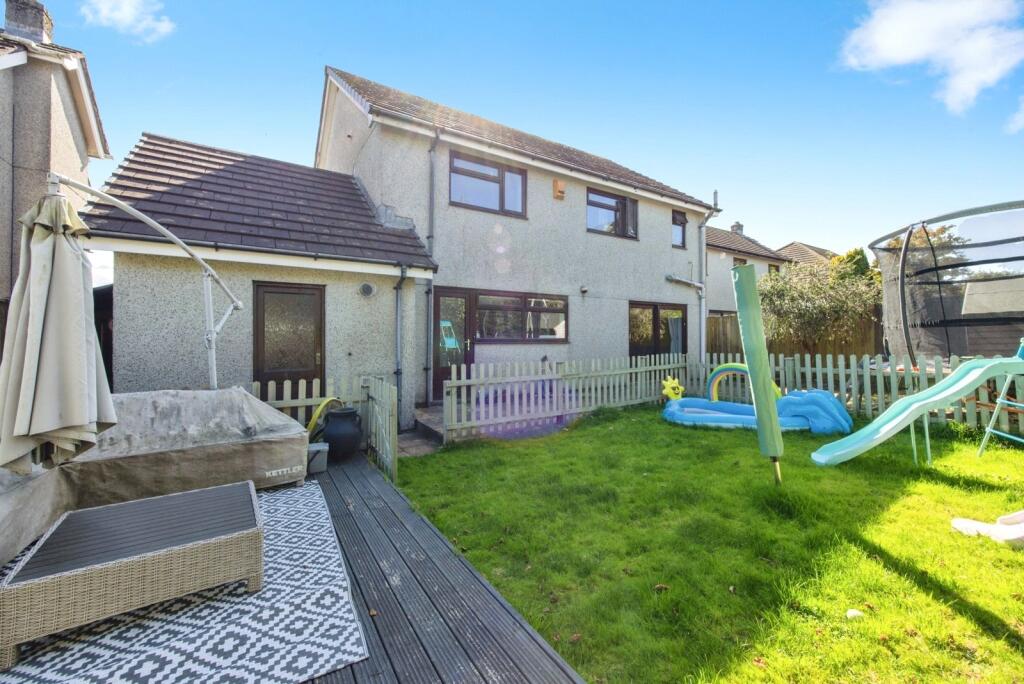 House in Liskeard, Cornwall - More