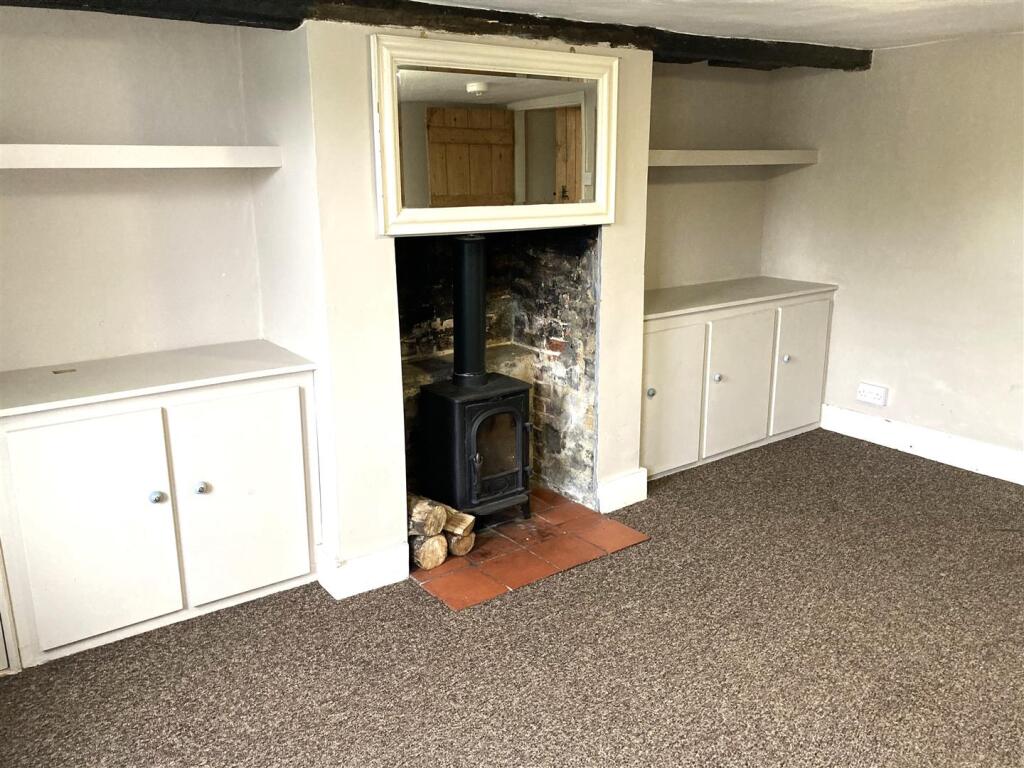 House in Tonbridge - View 3
