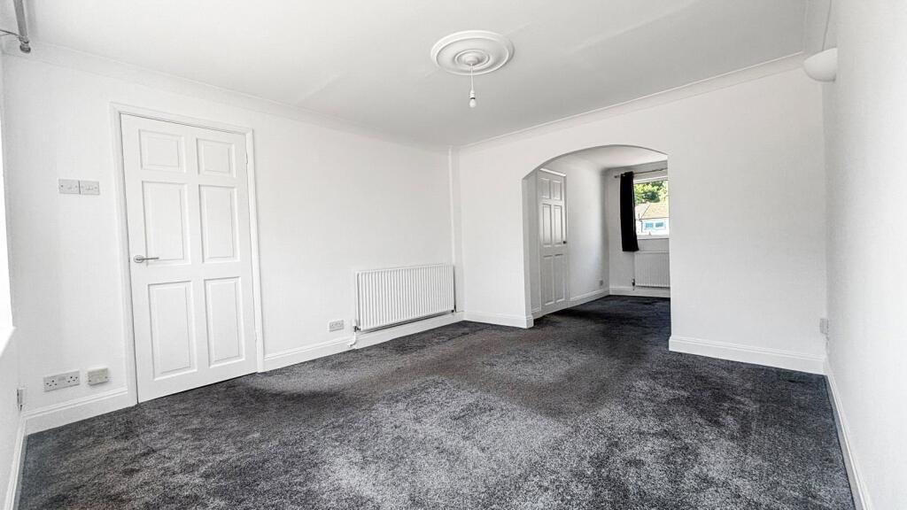 House in Dartford - View 5